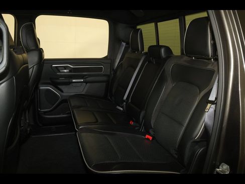 Used 2023 RAM 1500 Laramie AWD/4WD image 20