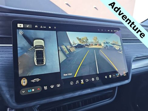 Used 2023 Rivian R1S Adventure image 25