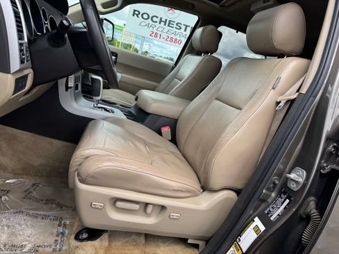 Used 2008 Toyota Sequoia Limited AWD/4WD image 3