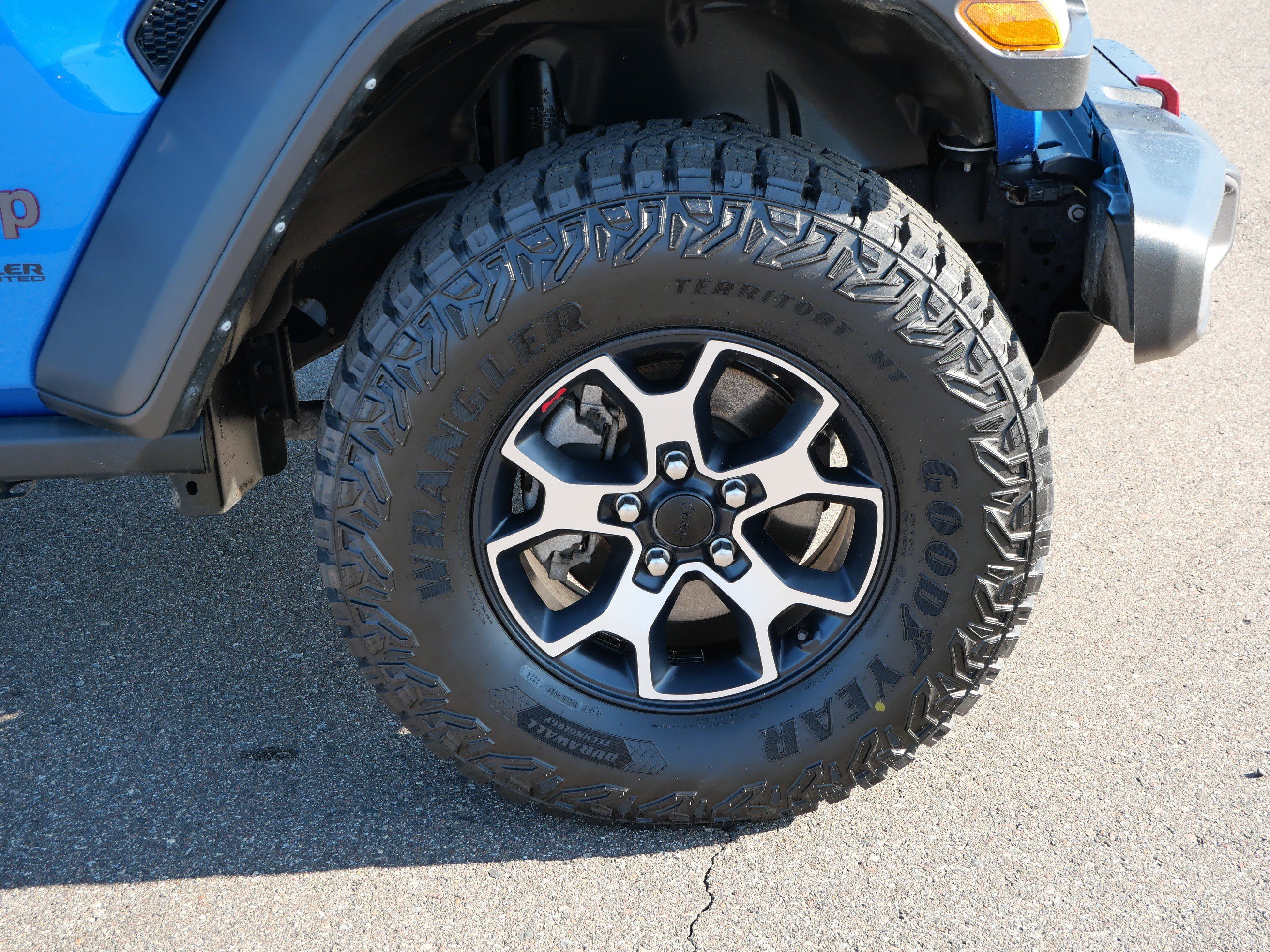 Used 2022 Jeep Wrangler Unlimited Rubicon AWD/4WD image 15