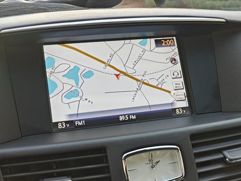 Used 2016 INFINITI Q70 L 3.7 w/ Deluxe Touring Package image 24