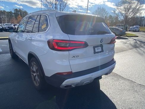 Used 2023 BMW X5 xDrive40i w/ Premium Package image 9