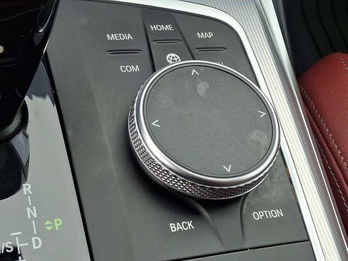 Certified 2022 BMW 330i xDrive Sedan w/ Premium Package 2 image 25