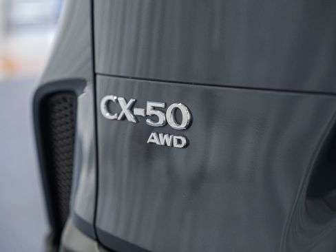 Used 2024 MAZDA CX-50 AWD 2.5 S w/ Premium Plus Pkg image 10
