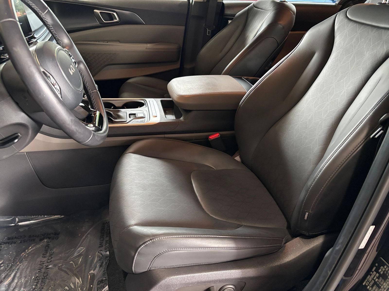 Used 2026 Kia Carnival FWD image 28