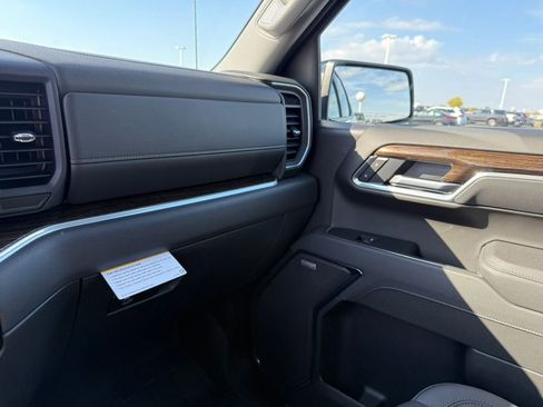 New 2026 GMC Sierra 1500 Elevation w/ Elevation Premium Package image 29