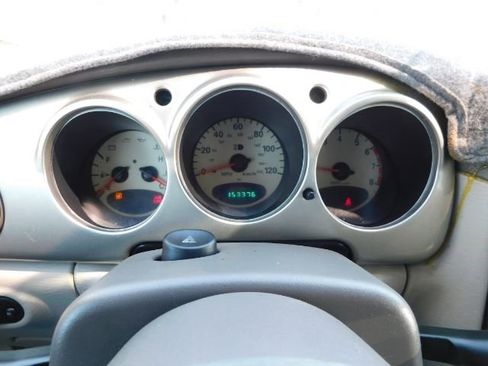 Used 2002 Chrysler PT Cruiser Limited image 16