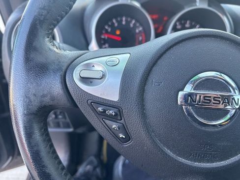Used 2015 Nissan Juke SV w/ Technology Package image 12