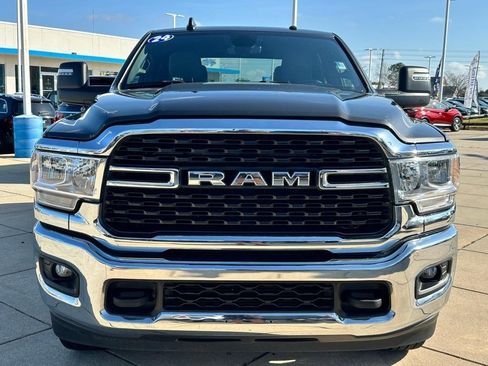 Used 2024 RAM 2500 Big Horn image 2