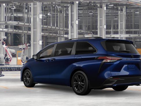New 2026 Toyota Sienna XSE AWD/4WD image 6