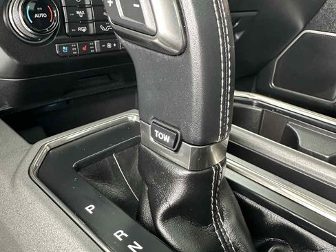 Used 2018 Ford F150 Raptor w/ Equipment Group 802A Luxury AWD/4WD image 24