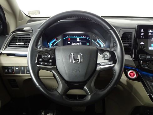 Used 2024 Honda Odyssey Touring image 27