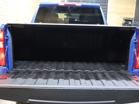 Used 2022 Chevrolet Silverado 1500 LT image 28
