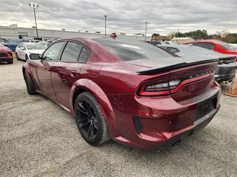 Used 2022 Dodge Charger Scat Pack image 4