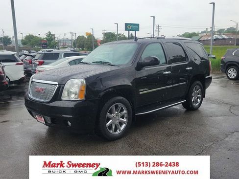 Used 2014 GMC Yukon Denali AWD/4WD image 1