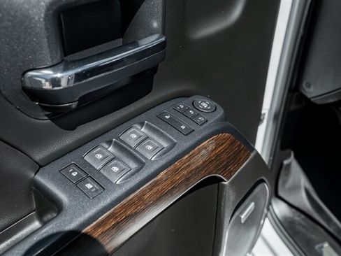 Used 2019 GMC Sierra 3500 Denali AWD/4WD image 27