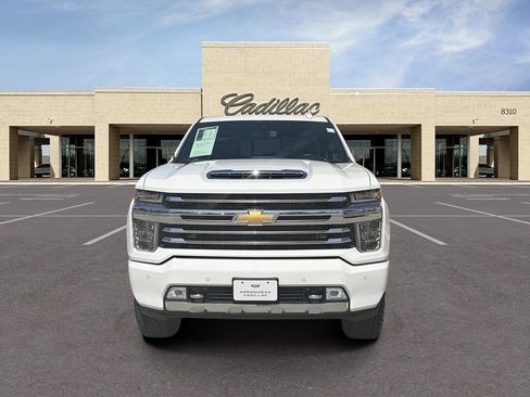 Used 2020 Chevrolet Silverado 2500 High Country w/ Gooseneck/5TH Wheel Package AWD/4WD image 2