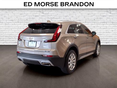 Certified 2023 Cadillac XT4 Premium Luxury w/ Technology Package FWD image 5