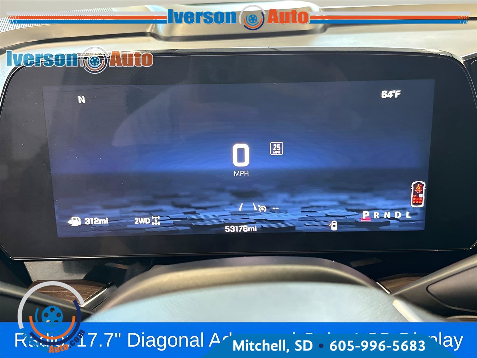 Used 2025 Chevrolet Suburban Z71 AWD/4WD image 19