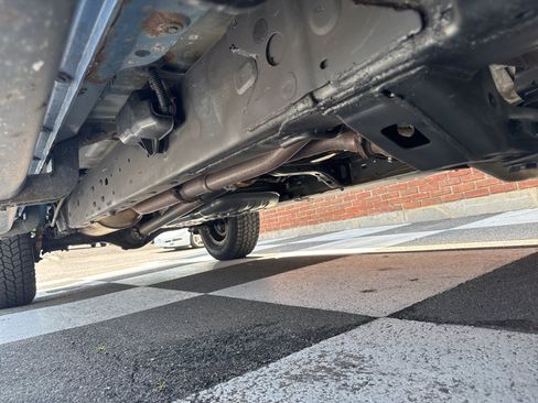 Used 2019 Toyota Tacoma TRD Off-Road AWD/4WD image 42