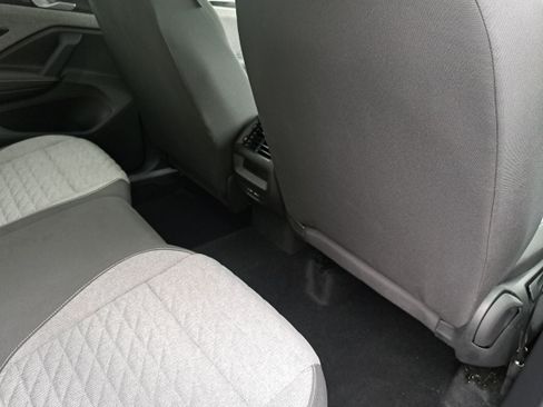 Certified 2025 Volkswagen Tiguan S FWD image 35