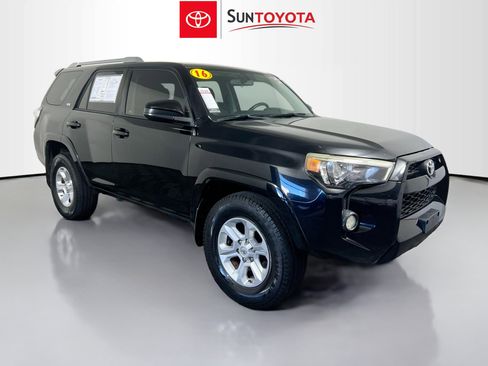 Used 2016 Toyota 4Runner SR5 image 1