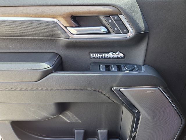 Used 2024 Chevrolet Silverado 1500 High Country w/ High Country Premium Package AWD/4WD image 25