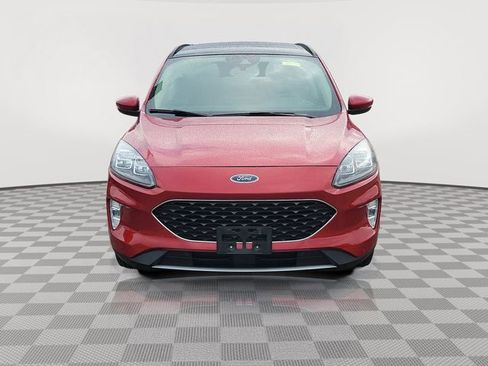 Certified 2020 Ford Escape Titanium FWD image 8