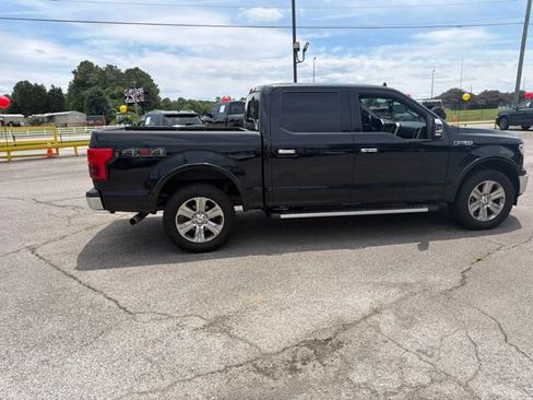 Used 2018 Ford F150 Lariat w/ Equipment Group 502A Luxury AWD/4WD image 17