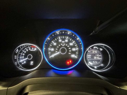 Used 2022 Honda HR-V LX image 10