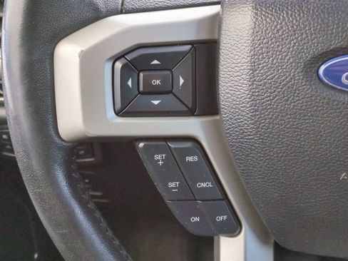 Used 2018 Ford F150 Lariat w/ Equipment Group 502A Luxury image 25