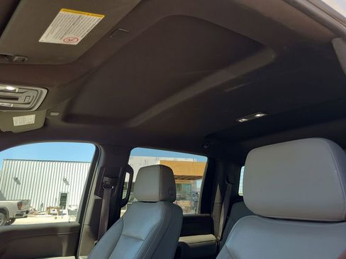 Used 2023 Chevrolet Silverado 2500 LTZ w/ LTZ Plus Package image 19