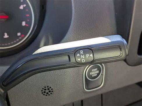 Used 2025 Mercedes-Benz Sprinter 2500 image 21