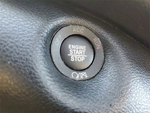 Used 2022 Jeep Cherokee Latitude Lux w/ Sun & Sound Group image 29