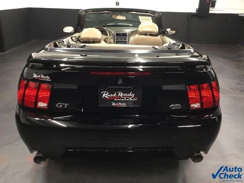 Used 2004 Ford Mustang GT image 9