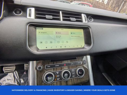 Used 2017 Land Rover Range Rover Sport Supercharged image 25