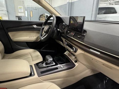 Certified 2022 Audi Q5 2.0T Premium Plus w/ Premium Plus Package AWD/4WD image 31
