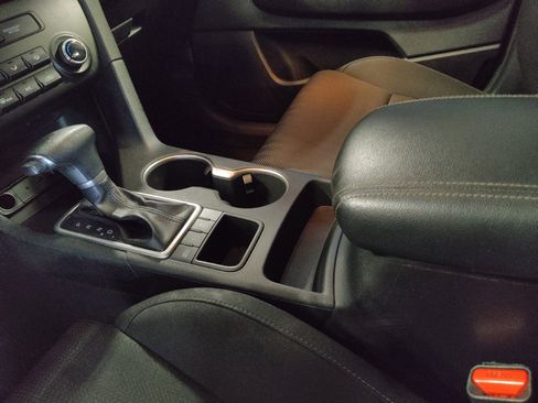Used 2019 Kia Sportage LX AWD/4WD image 26