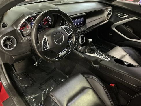 Used 2020 Chevrolet Camaro LT w/ RS Package RWD image 17