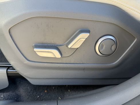 Used 2025 Hyundai Santa Fe SEL image 25