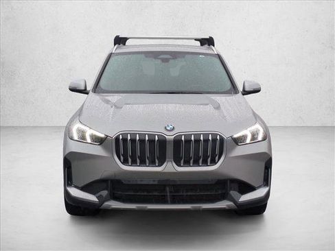 Used 2025 BMW X1 xDrive28i AWD/4WD image 2