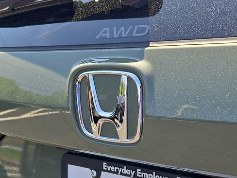 Used 2026 Honda CR-V TrailSport image 29