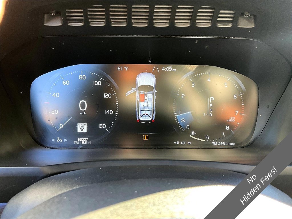 Used 2016 Volvo XC90 T6 Momentum AWD/4WD image 18
