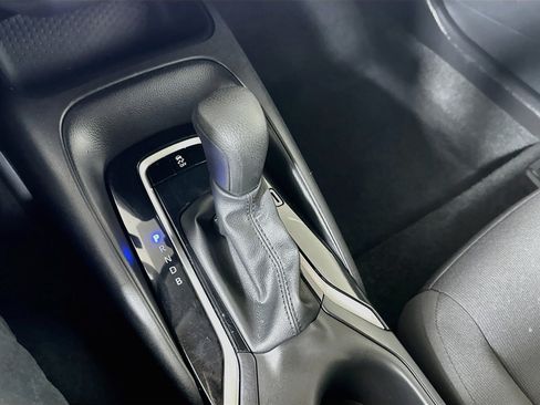 Used 2024 Toyota Corolla LE FWD image 24