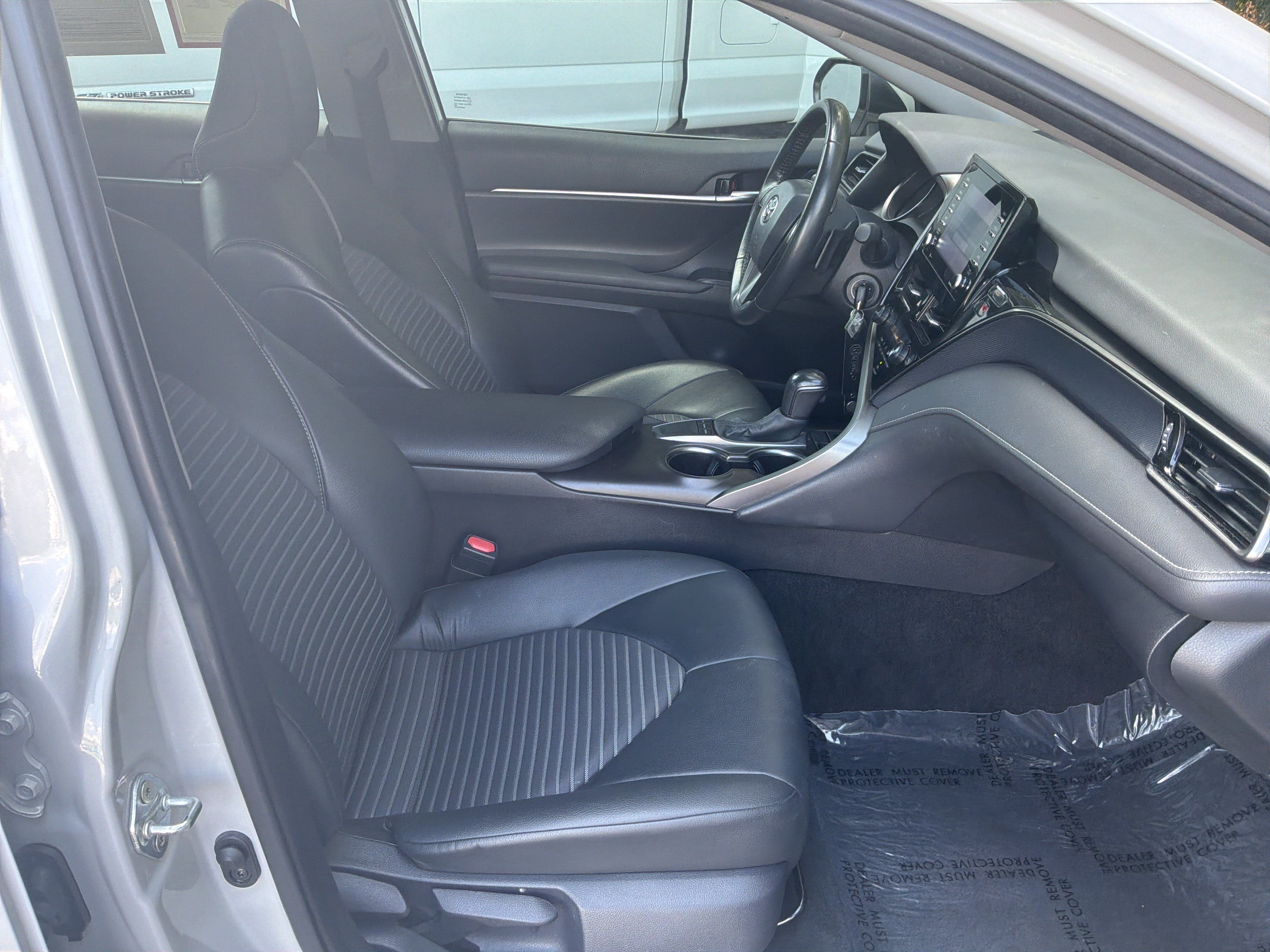 Used 2024 Toyota Camry SE FWD image 33