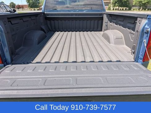Used 2025 Chevrolet Silverado 2500 Custom w/ Custom Value Package AWD/4WD image 31