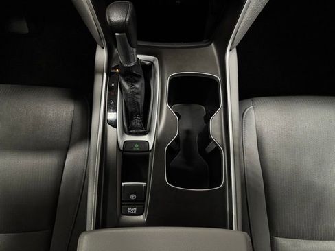 Used 2020 Honda Accord LX image 26