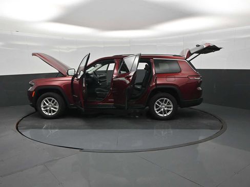 Used 2022 Jeep Grand Cherokee L Laredo w/ Luxury Tech Group I AWD/4WD image 79