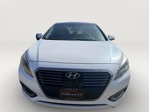 Used 2017 Hyundai Sonata Limited w/ Ultimate Package 02 image 4