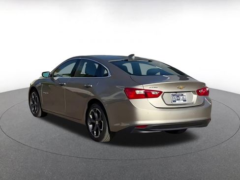 Used 2024 Chevrolet Malibu LT image 11